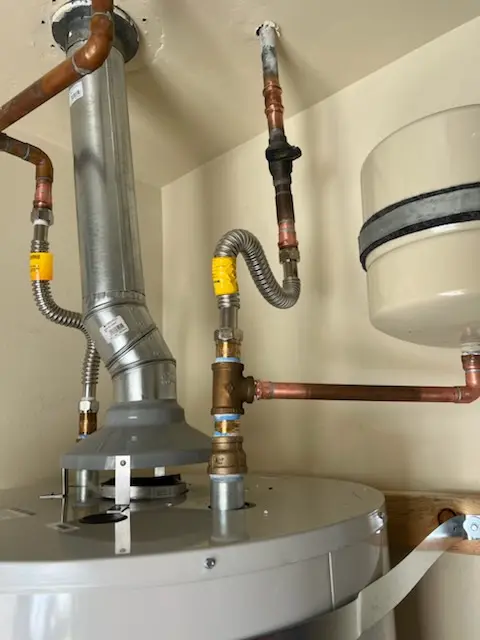 Water heater installation and plumbing repair in Golden Hills